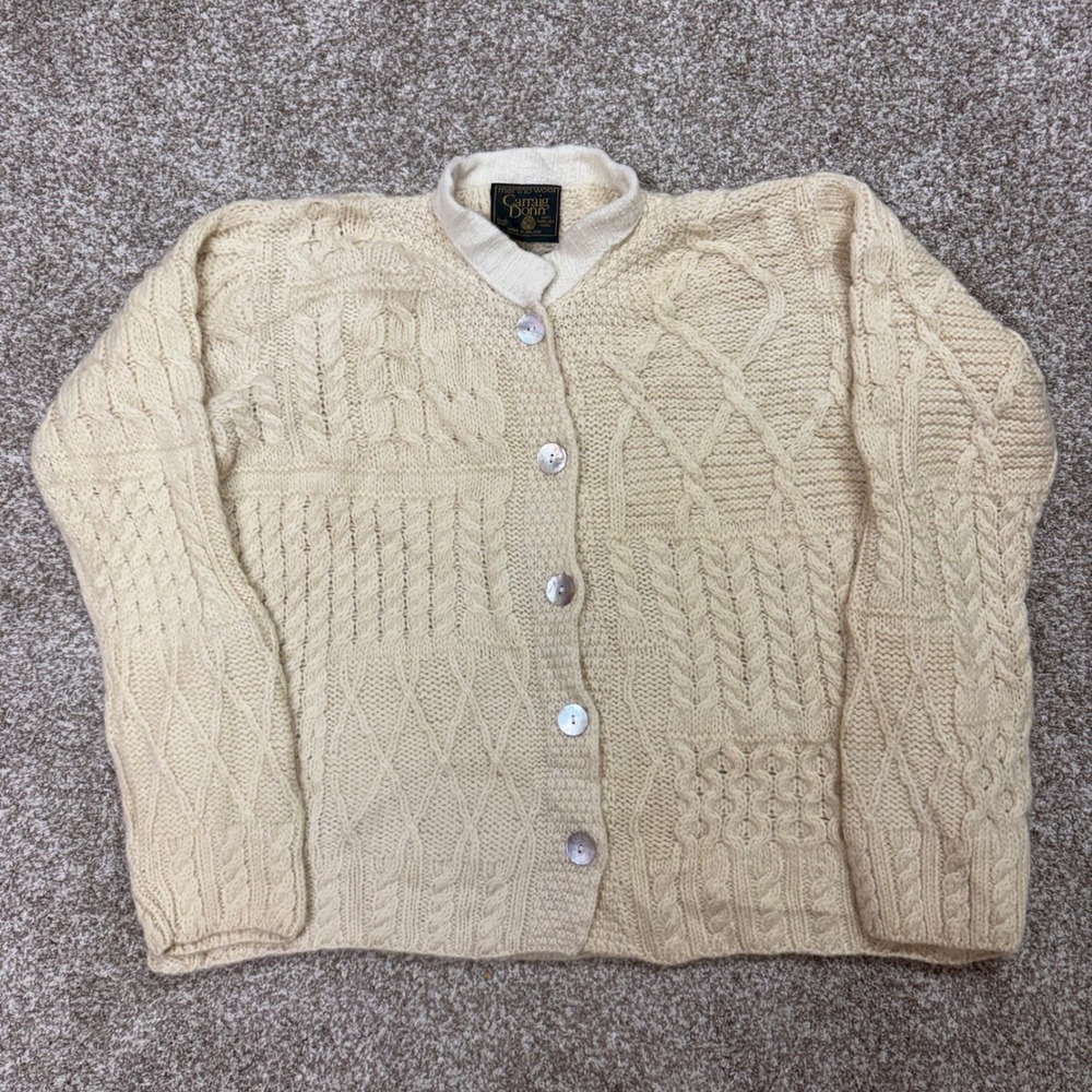 Carraig Donn Cardigan Womens Medium Merino Wool Cable Knit Ireland Cream Collar